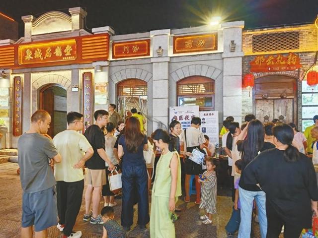 传递浓浓烟火气塑造满满时尚感