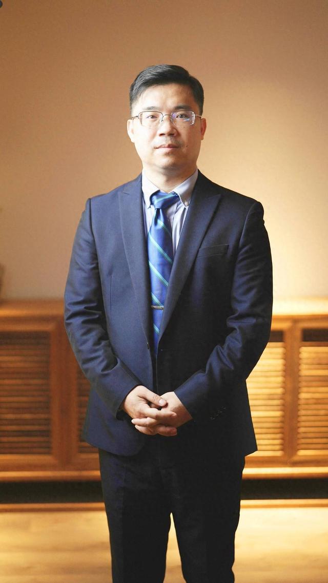 清华大学教授沈阳：算力算法数据协同才是“人工智能+”的核心动力 | 聚焦国常会