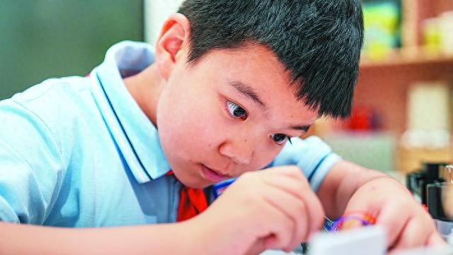 10岁少年发明“发电”单车，获全球发明大会中国区全国总决赛一等奖