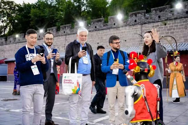 除了头脑风暴，还有长城晚宴，全球科技园区领域顶级盛会走进昌平