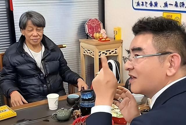 梁小龙去世6天，陈光标怒撕遮羞布：哪是病死	，分明是被折腾没的