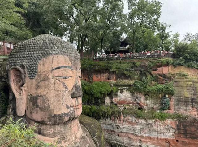 国庆假期第五天：四川文旅市场热度不减，多元体验激活消费活力