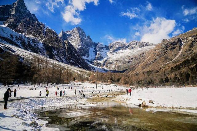 热度持续攀升！毕棚沟2025年度接待游客突破1200000！