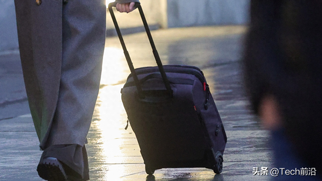 基辅精英外逃潮实锤！俄情报局：90%外交官拒归，欧盟成避风港？