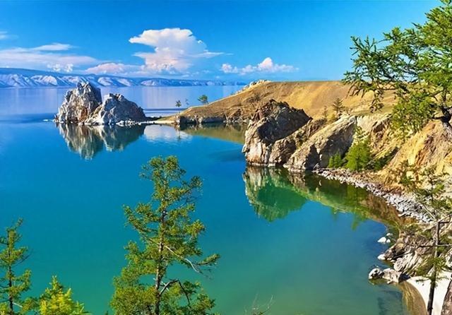 蒙古还有湖？水量是三峡水库的近10倍，是全中国所有湖泊的1.7倍