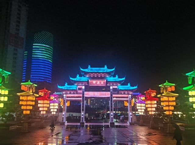 诚邀三秦乡亲，赏陇上秋韵冬趣，暖意盈杯！文旅厚礼尽显山海情深