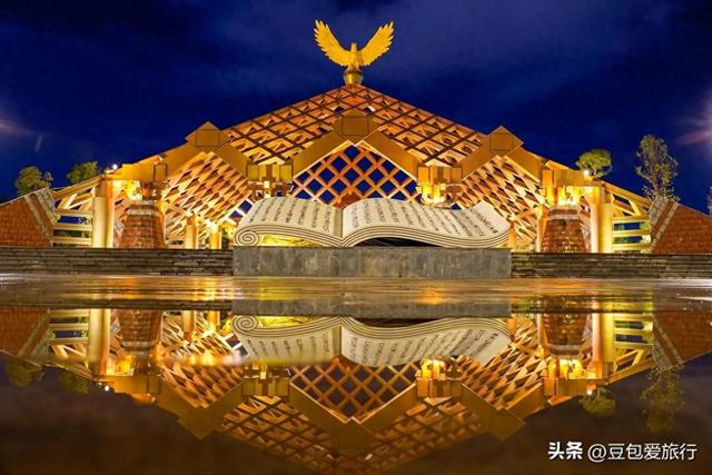 探秘楚雄——穿越亿万年时光之旅