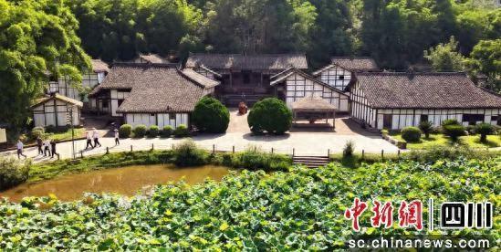 西充：以“红绿彩”三色为核心 打造特色文旅品牌