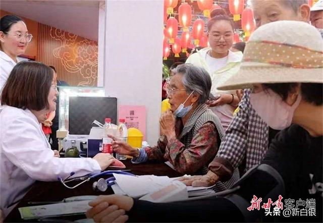 白银区文化惠民满城芳