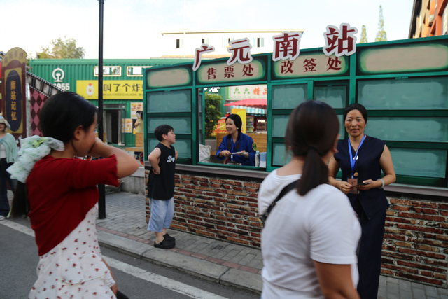 穿越感爆棚！这场复古游园会让市民直呼“一秒重返80年代”