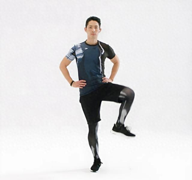 深蹲前必做的3个准备动作，臀部训练更有效！