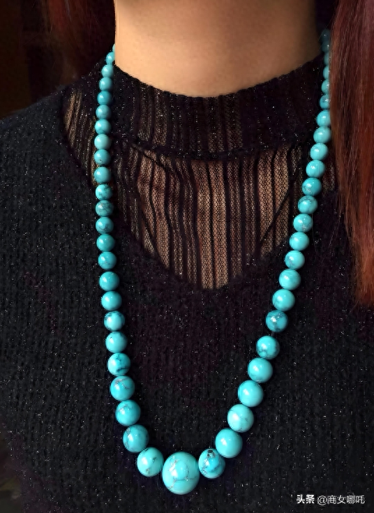 这样搭配,绿松石也能高级又日常!