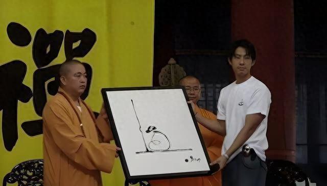 不查不知道，原来释永信能走到今天早有预料，曾与多位名人有关系