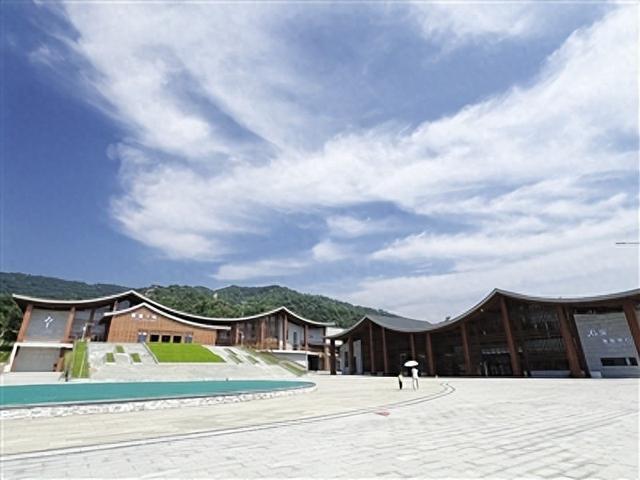 17分钟开启云端之旅 南昌梅岭云端景区索道即将建成