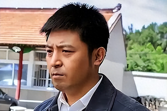 孙涛崩溃大哭发声不到24小时，荒唐的一幕出现，闫学晶把他害惨了