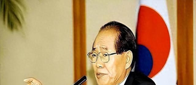 朝鲜二号人物黄长烨叛逃，中国却出动1000名武警保护