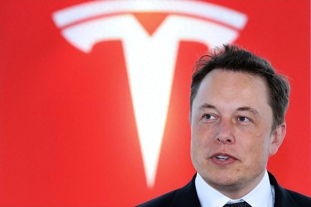 特斯拉不再造车：马斯克4.6亿美元薪酬背后的真正赌注