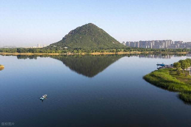 暖文抢鲜看|劳动者与山水之美