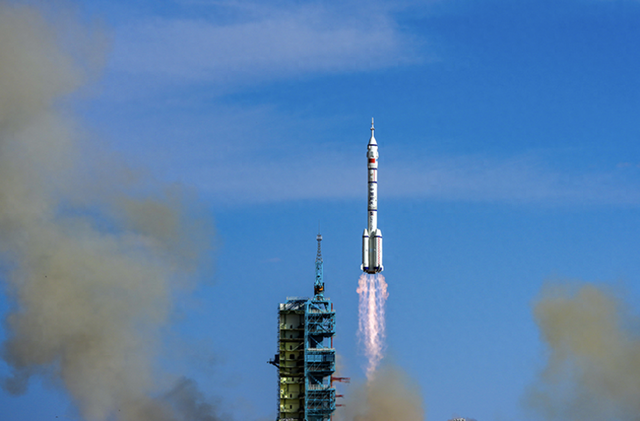 中国发射卫星要经过韩国允许？韩国网友被回怼：太空是全人类的