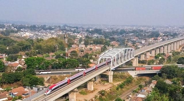 放弃中国高铁，越南转头与德国合作！中国高铁终于避开大坑？