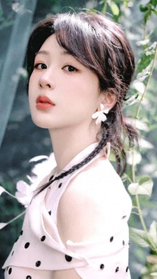 日本网友眼中最美的十位中国女明星排行榜，第一名竟是她！