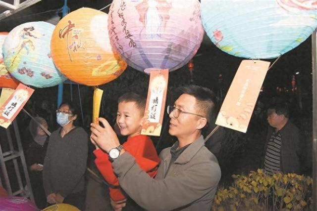 湟水河畔迎中秋