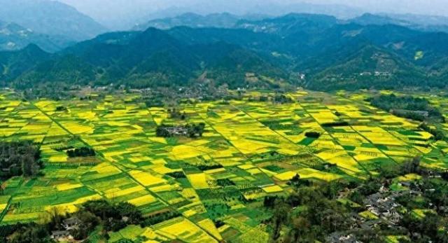 四川最适合过暖冬的六个地方，其中三个少有人知，看哪个更适合你