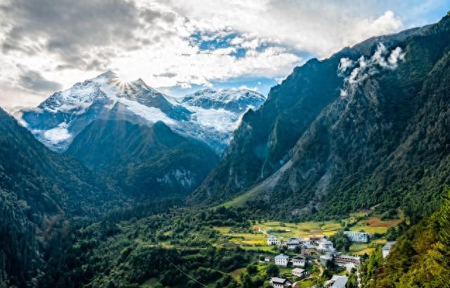 别再扎堆热门景点！这处秘境美到犯规