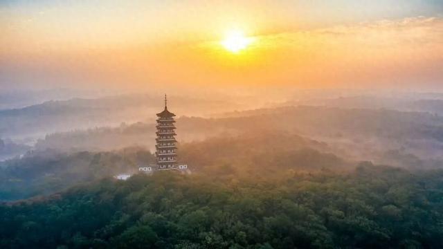 宜兴，一路斑斓！