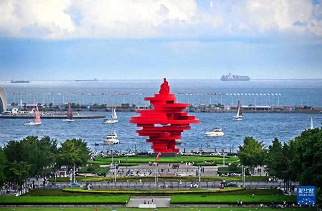 山海相聚！2025“世界市长对话・青岛”启幕 架起友城共赢 “连心路”