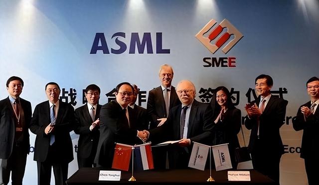 美荷两国曾同时发声，对中国独立研发的光刻机技术给予了强烈批评