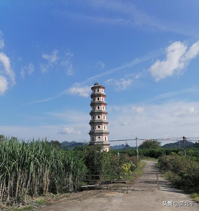 广西来宾市省道边的国宝级文物，明朝迁江武举人修建而得名文辉塔