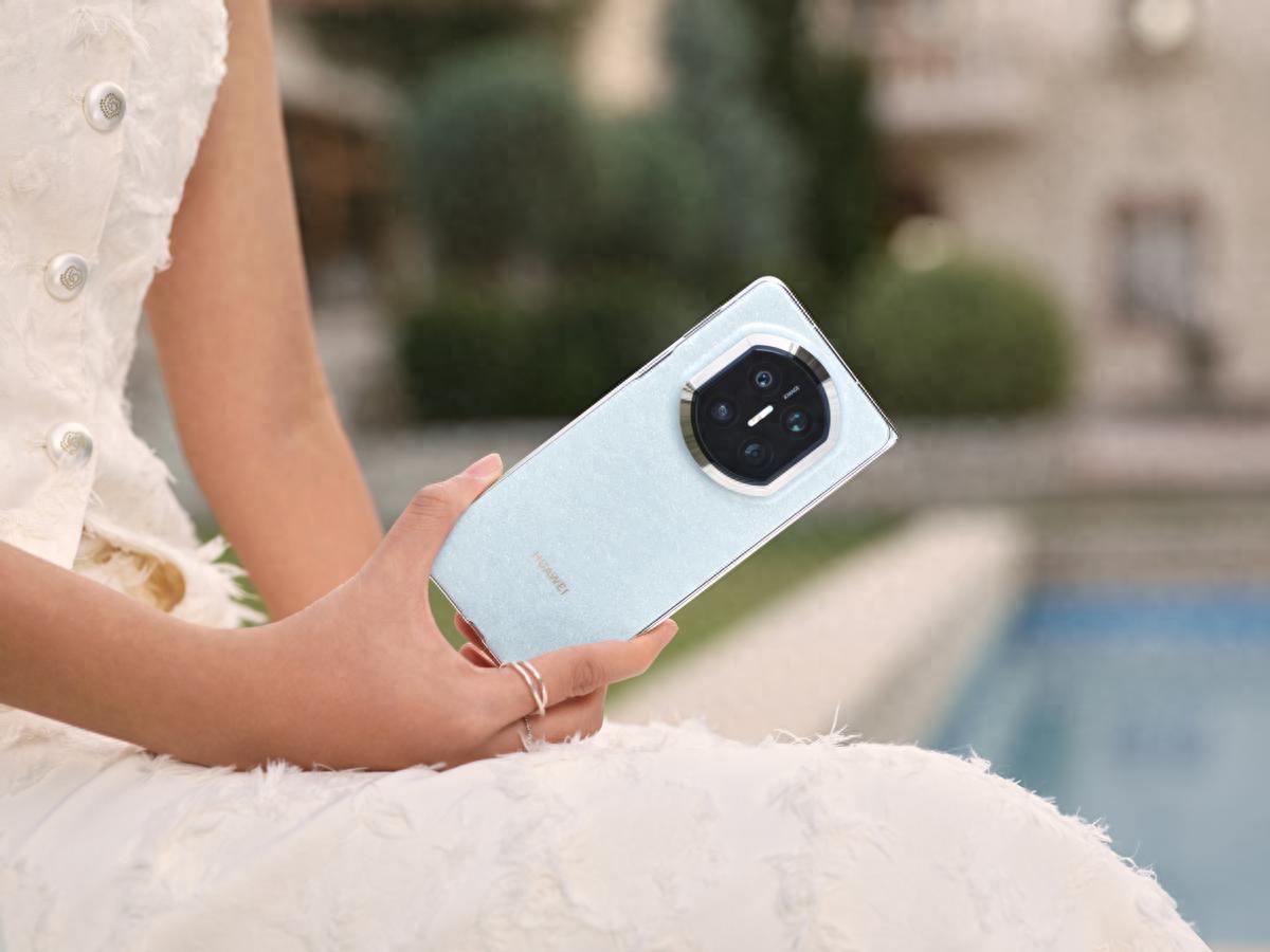 折叠扛把子!华为Mate X7于12月5日正式开售!