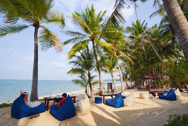 说到出国旅游，“最瞧不起”中国游客的，为什么往往是中国人？