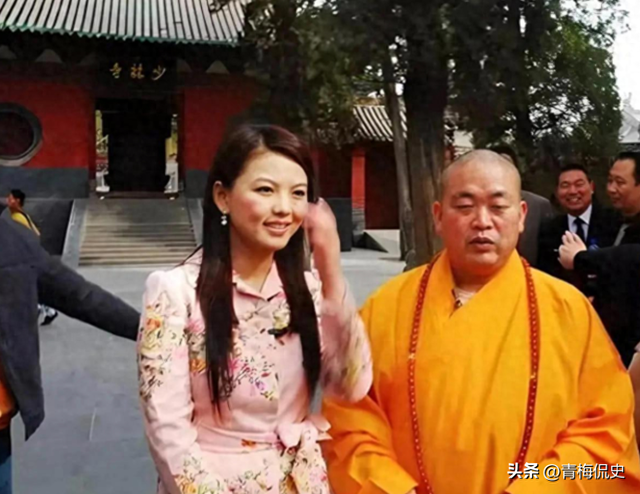 老方丈没说谎！看到李湘拜访少林寺旧照，才发现释永信面相早变了
