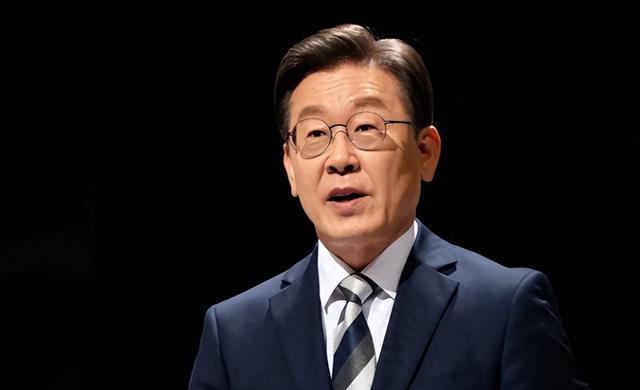 李在明访华刚回国，就放出消息，与高市共进晚餐，3亿大单白签？