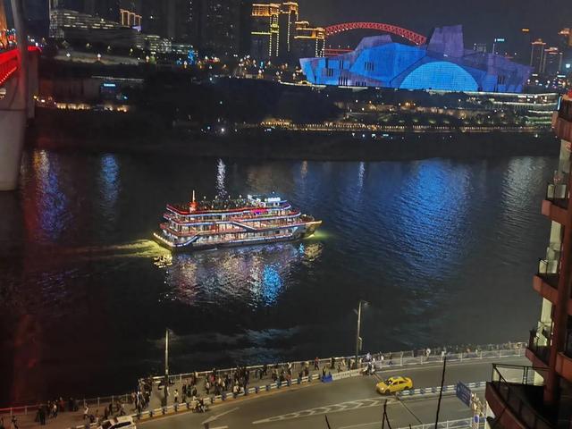 今年返乡，我不赶路了：在边走边玩之间，找到久违的年味