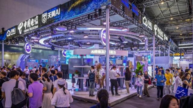 AI算力如何“人人可用”？中国电信给出国产化答案