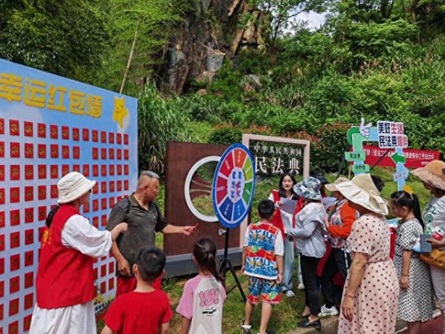 “法景融合”助推旅游提质增效 南昌市湾里管理局走出了一条法治保障与文旅繁荣“双赢”的新路径