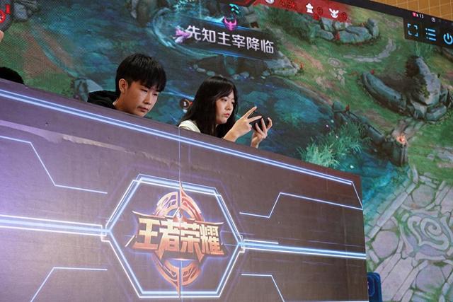王者荣耀充能入口（王者荣耀时空之境充能攻略一个赛季到底能充几次）