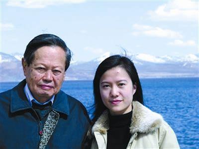 演都不演了！杨振宁去世仅7天，恶心的事情发生了，结局大快人心