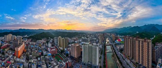 城景相融满目新——建设更具韧性与宜居城市的陕西山阳样本