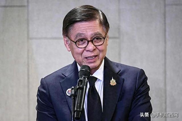 泰国外长：泰柬将于12月24日举行会谈	，讨论停火细节；泰方已有至少60人死亡，柬方称超27万名妇女