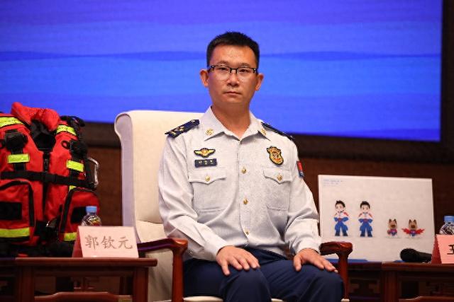 游戏弃船逃生攻略（搭乘水上交通工具遇险如何自救）