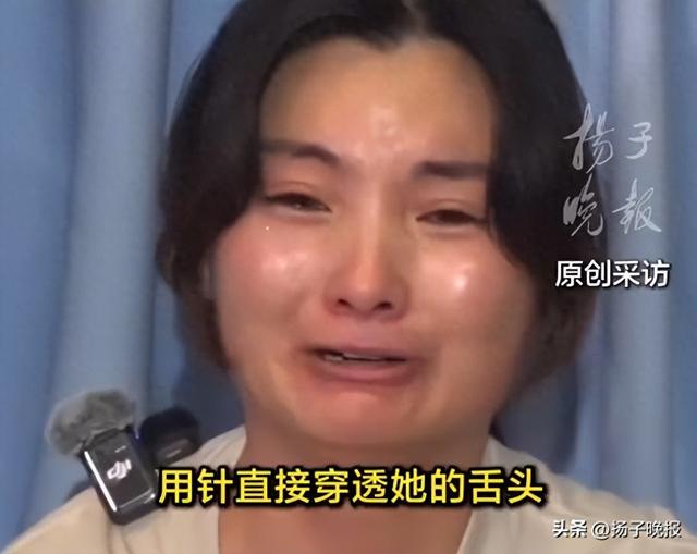 12岁女孩被继母关厕所17天虐死案二审未宣判：生父哭着为继母求情，称1600片泻药是继母减肥药；律师称罕见