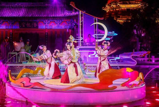 国庆中秋长假，科技“导演”文旅大戏
