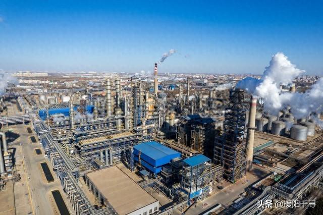 新一轮经济周期将至，普通人如何提前布局？