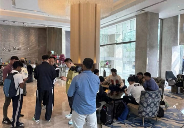 国乒抵达印度，记者吐槽环境差：遍地污水！国乒后勤保障引关注！