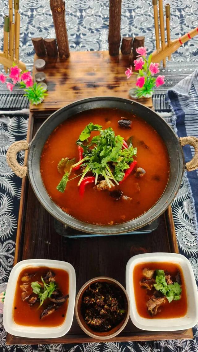 黔东南:商品共荣 特色产品走遍千寨带出山