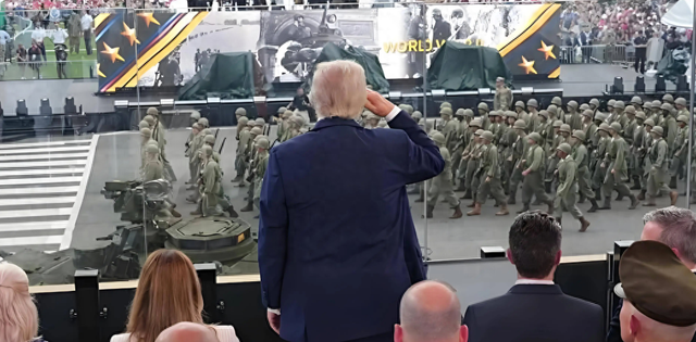 双连坠机，粪水污染，倒卖遗体，美军丑闻怎么开始直冲下三路了？